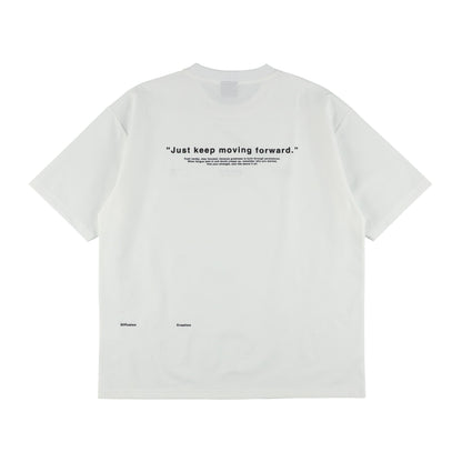 タイポグラフィオーバーサイズプラTシャツ